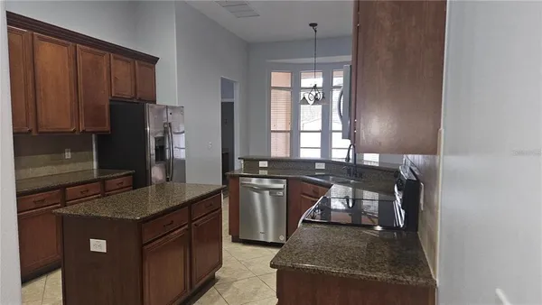 $3,000 | 317 East Blue Water Edge Drive, Eustis, FL 32736