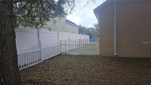 $3,000 | 317 East Blue Water Edge Drive, Eustis, FL 32736