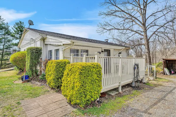 $275,000 | 401 Southview Drive, Salem, VA 24153