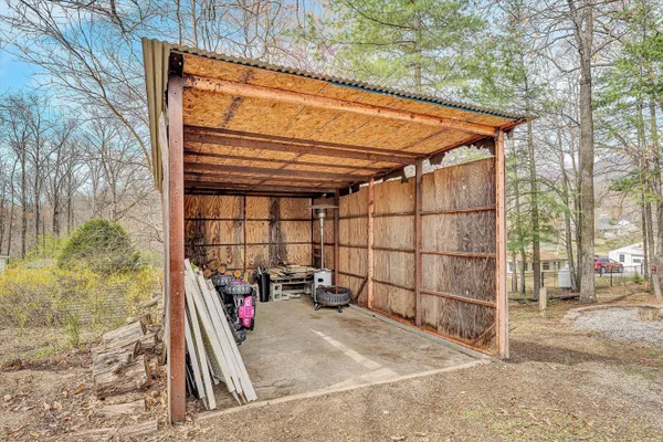 $275,000 | 401 Southview Drive, Salem, VA 24153