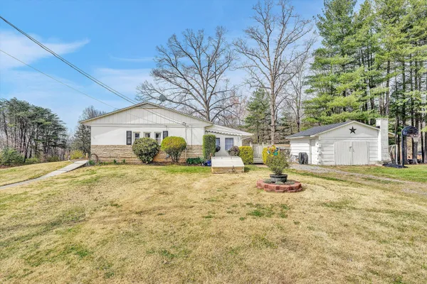 $275,000 | 401 Southview Drive, Salem, VA 24153