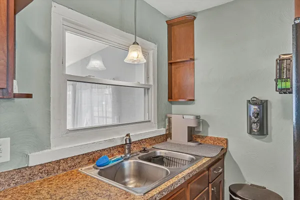 $275,000 | 401 Southview Drive, Salem, VA 24153