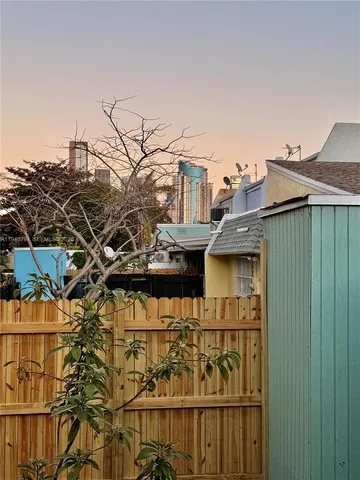 a view of outdoor space