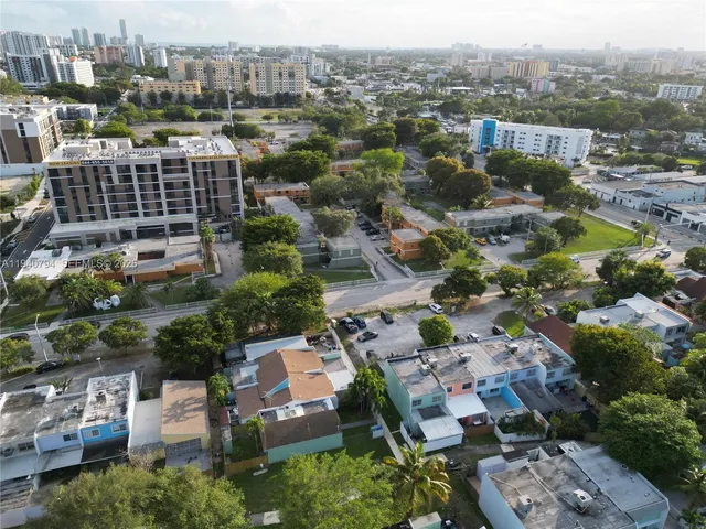 $2,250 | 617 Northwest 10th Street, Miami, FL 33136