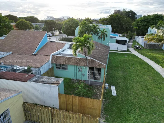 $2,250 | 617 Northwest 10th Street, Miami, FL 33136