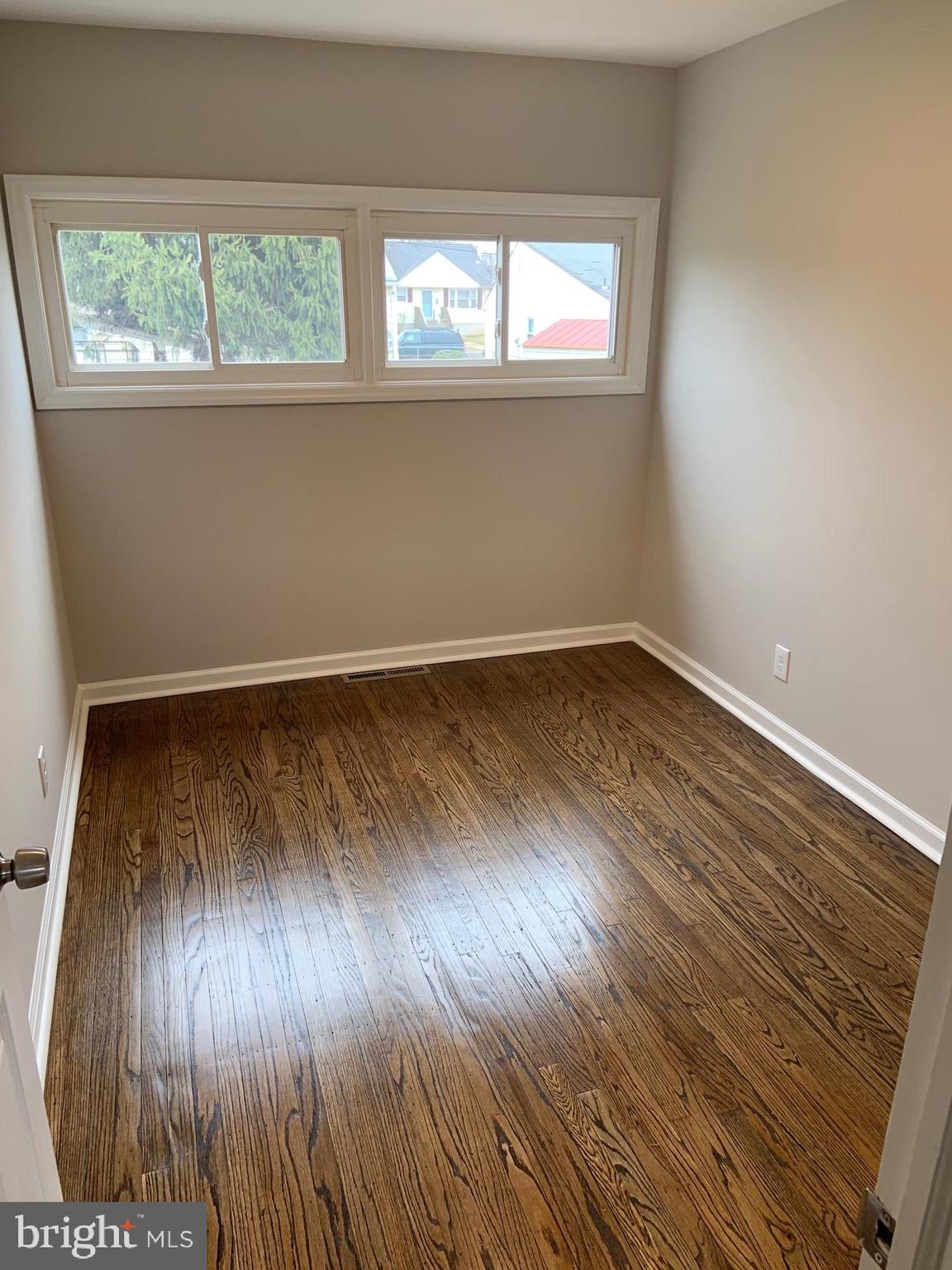 323 South Pine Avenue Maple Shade, NJ 08052 - Photo 14 of 16 Gallery Image 14