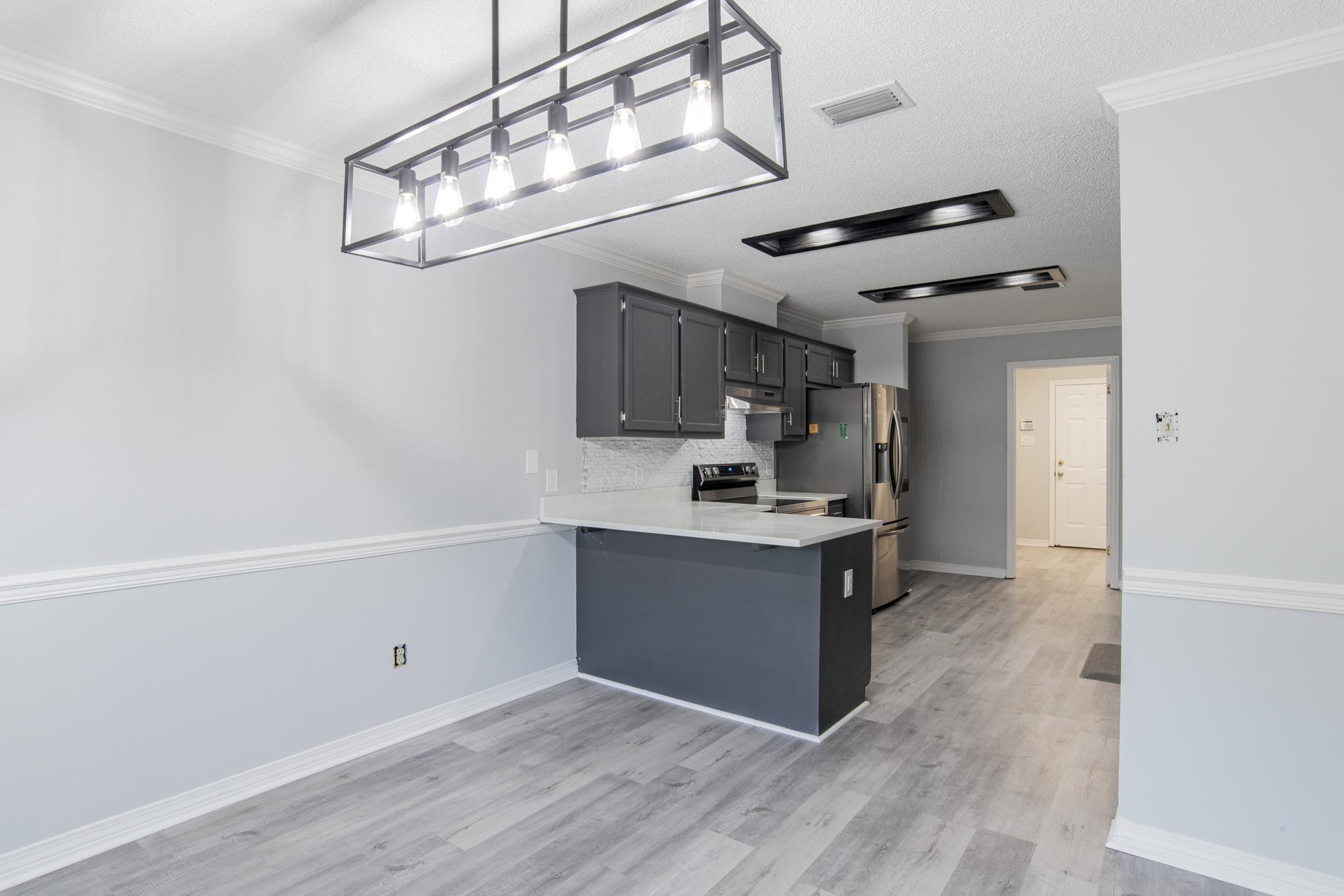 129 Lakeview Loop Daphne, AL 36526 - Photo 12 of 28 Kitchen