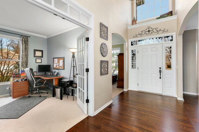 1822 Wagner Road Batavia, IL 60510 - Photo 17 of 48