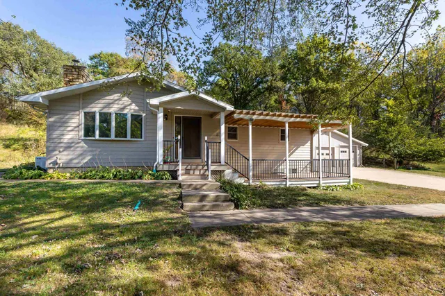 $749,000 | 151 North Blackjack Road, Galena, IL 61036