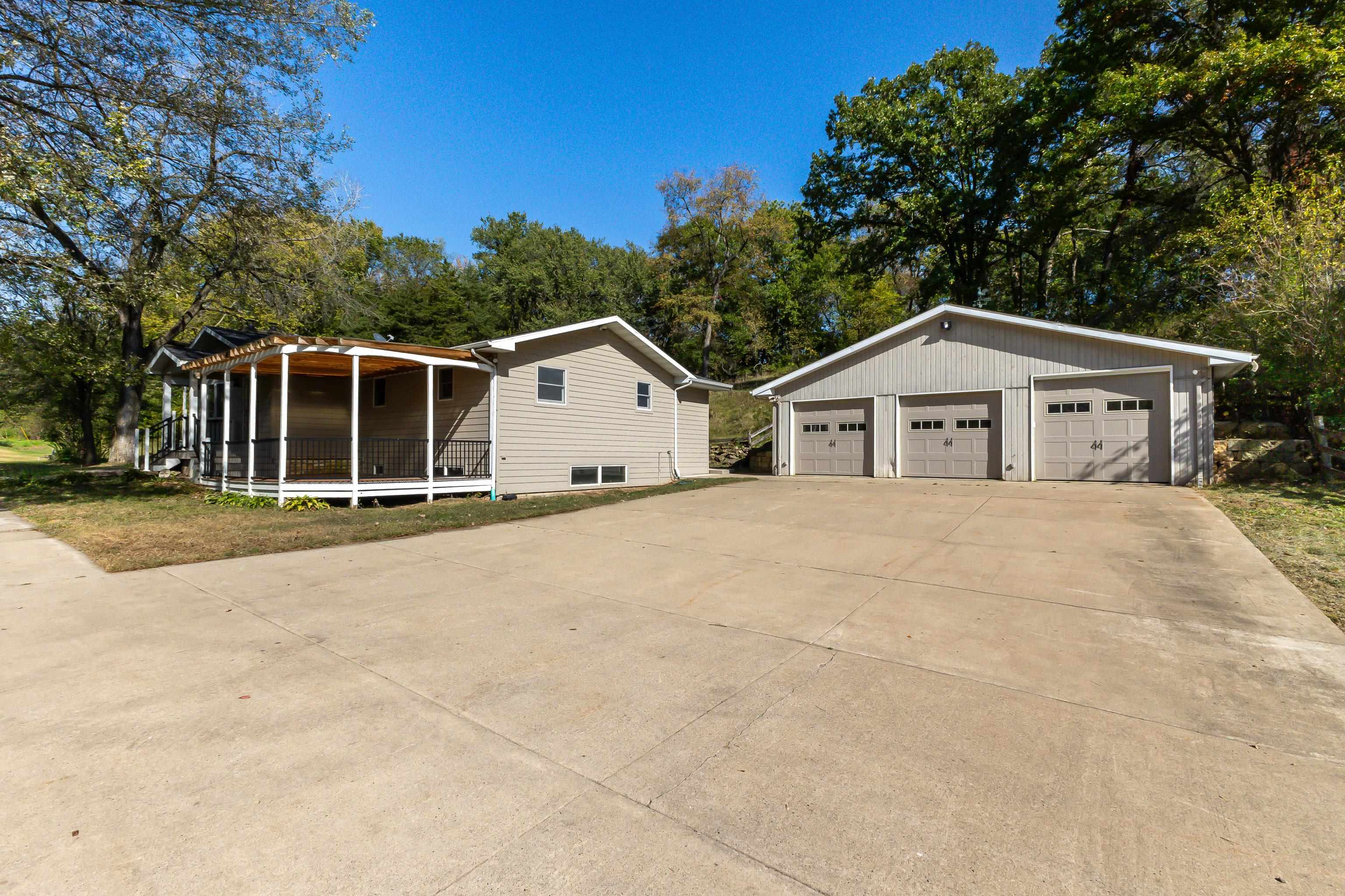 151 North Blackjack Road Galena, IL 61036 - Photo 2 of 65