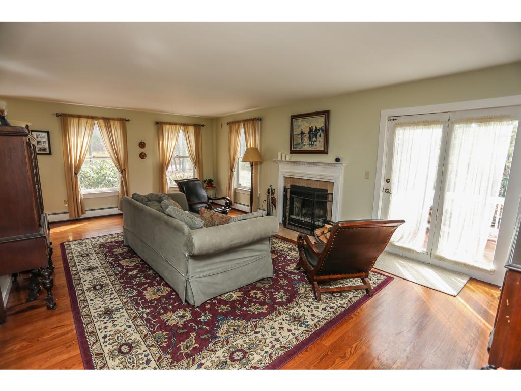 2 Hope Hill Road Derry, NH 03038 - Photo 3 of 27