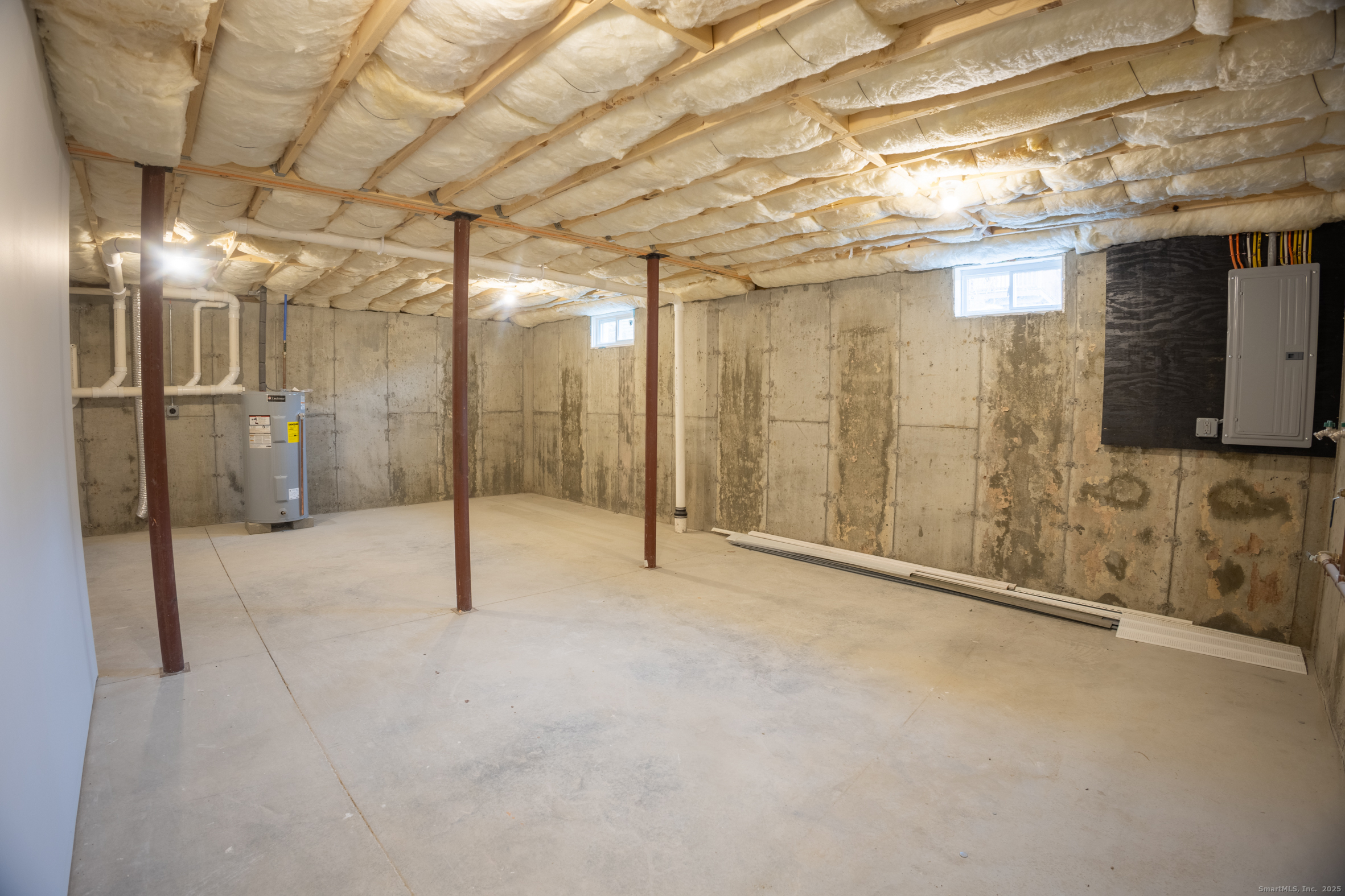 154 Grove Avenue, Unit B Groton, CT 06340 - Photo 14 of 15