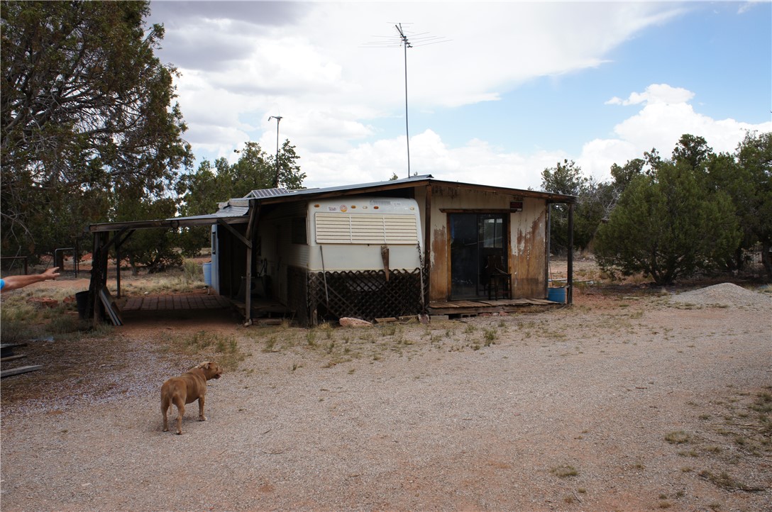 200 Denny 5 Road Seligman, AZ 86337 - Photo 24 of 34