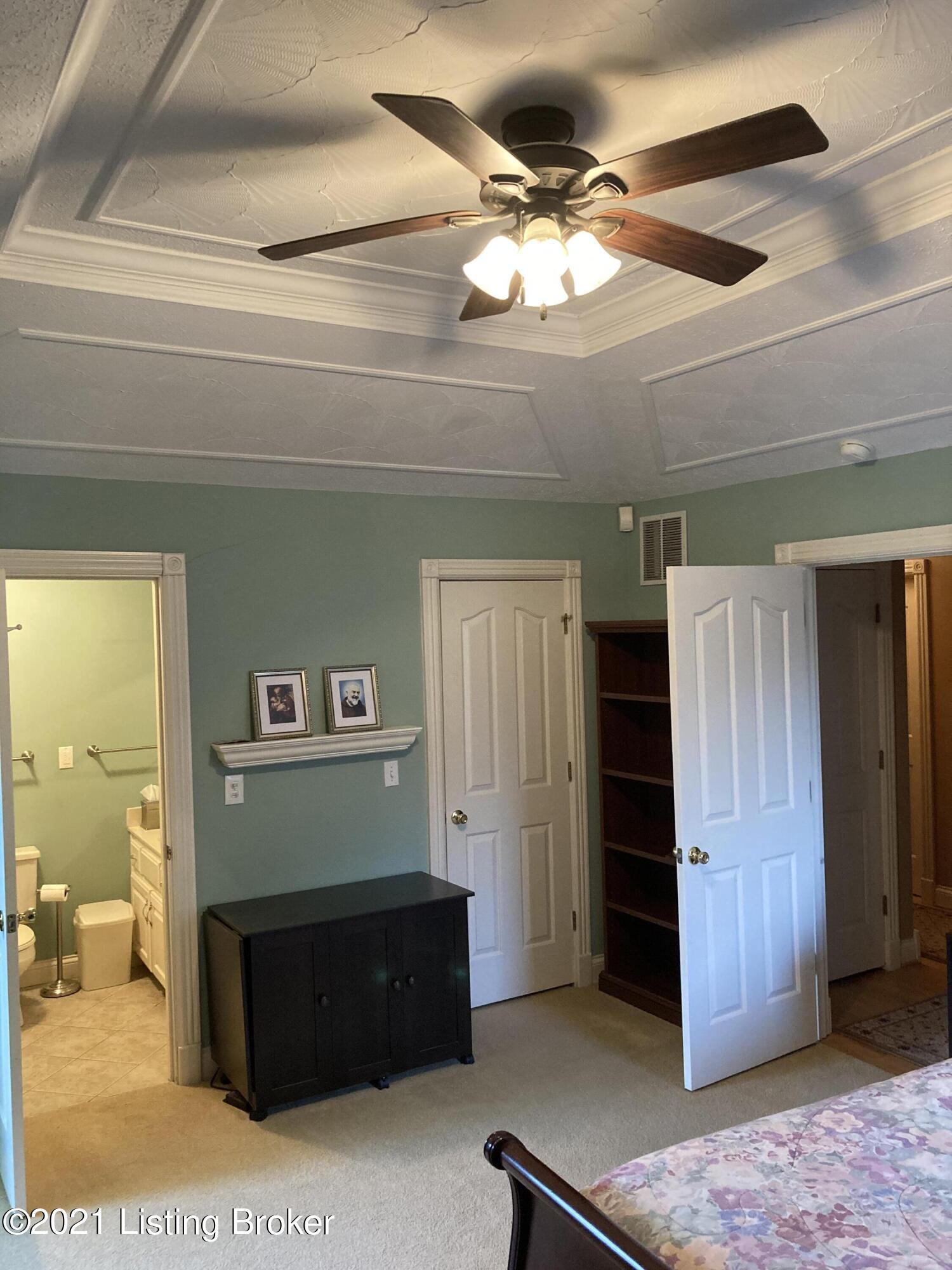 1117 Foxfire Road Bardstown, KY 40004 - Photo 24 of 35 IMG_1823