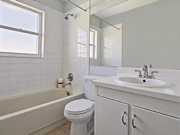 $325,000 | 1858 Keenland Circle, West Palm Beach, FL 33415