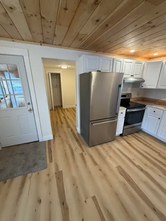 $169,900 | 19 Knapp Street, Livermore Falls, ME 04254