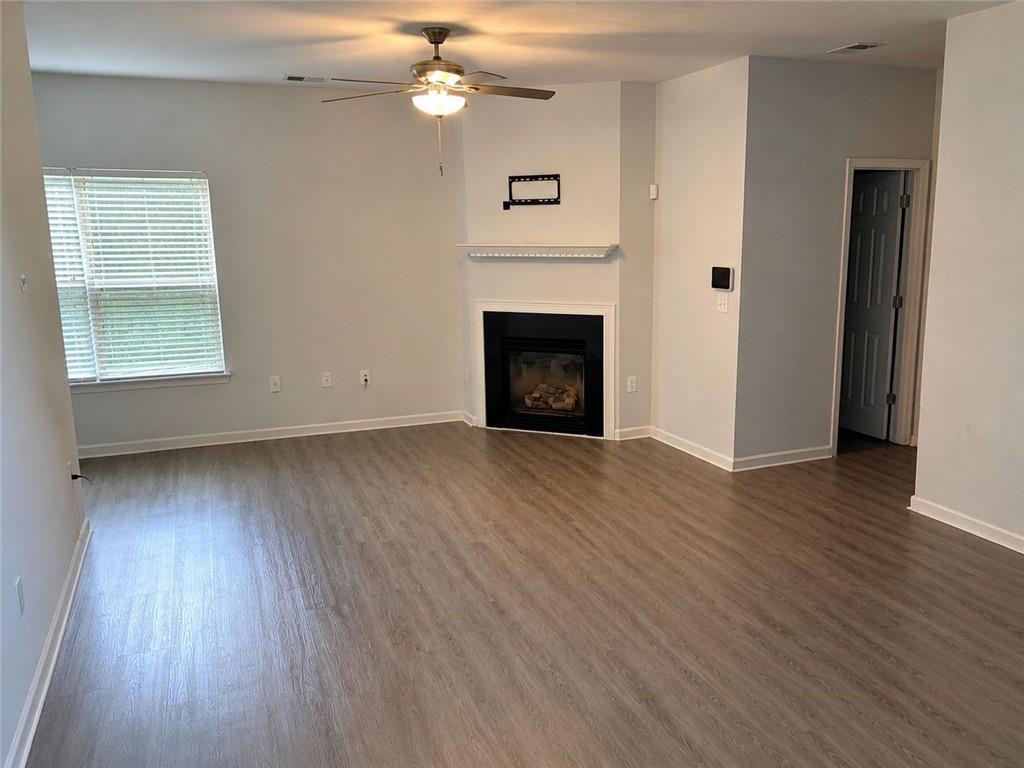 5589 Grande River Road Atlanta, GA 30349 - Photo 4 of 13