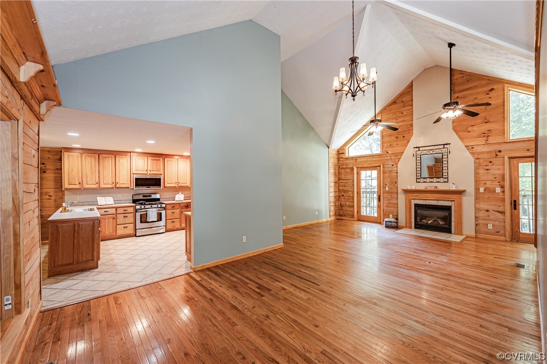 1786 Lightning Rdg Road Lanexa, VA 23089 - Photo 5 of 39 Gallery Image 5