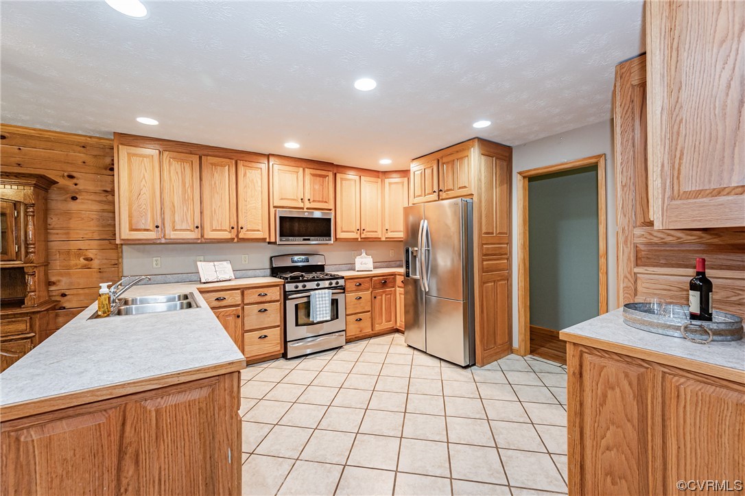 1786 Lightning Rdg Road Lanexa, VA 23089 - Photo 10 of 39 Gallery Image 10