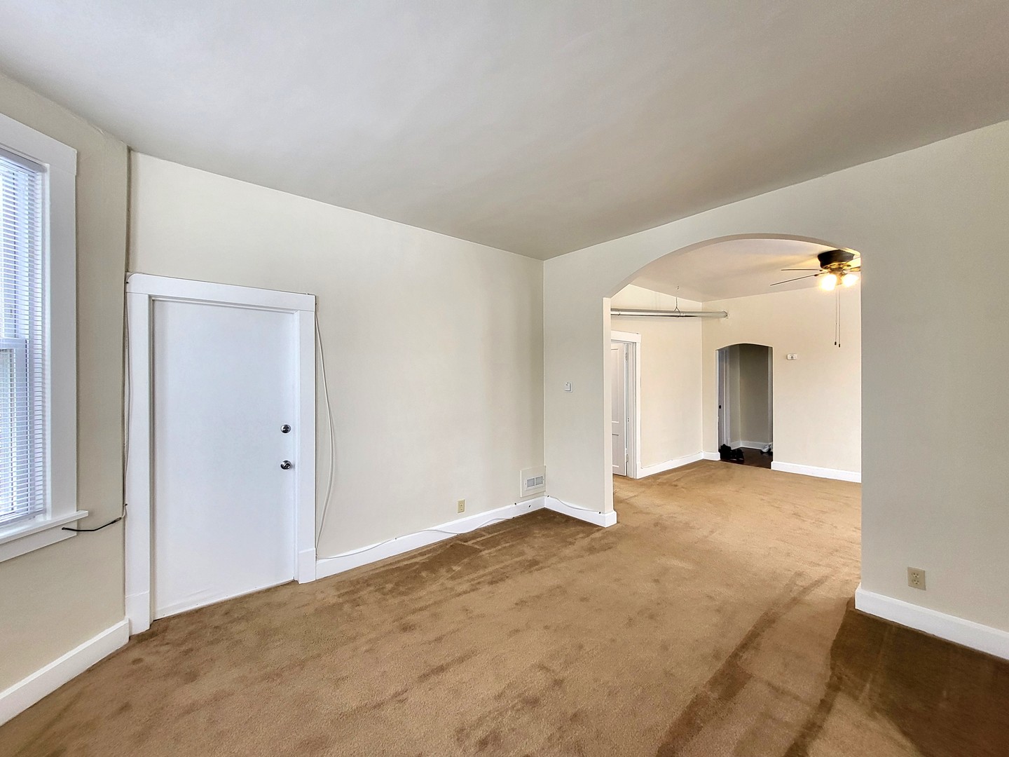 38381 North 6th Avenue Spring Grove, IL 60081 - Photo 6 of 15