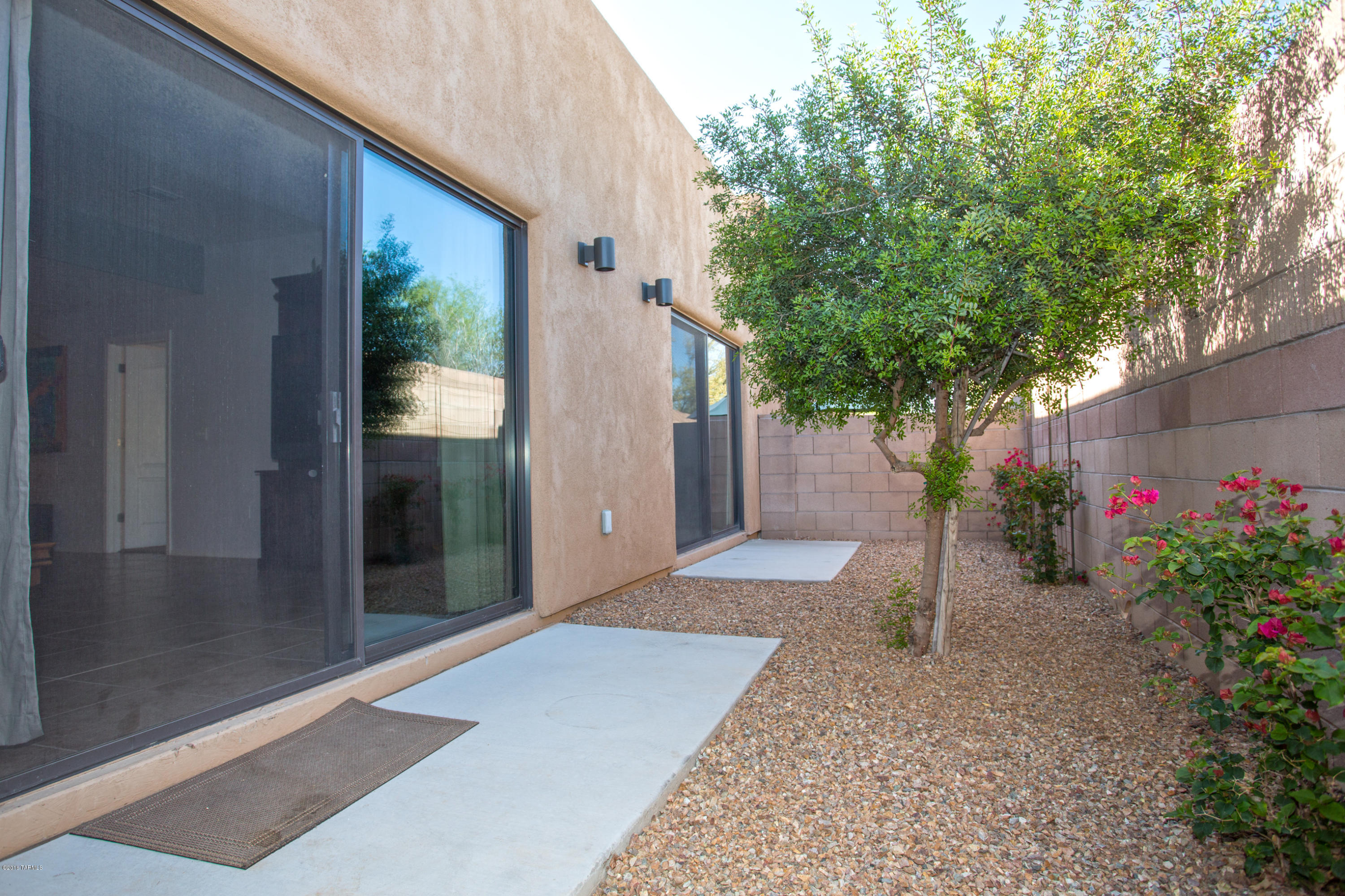4136 North Fortune Loop Tucson, AZ 85719 - Photo 17 of 22