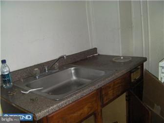 5650 Addison Street Philadelphia, PA 19143 - Photo 4 of 10 Unit #1
