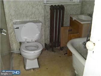 5650 Addison Street Philadelphia, PA 19143 - Photo 10 of 10 Unit #2