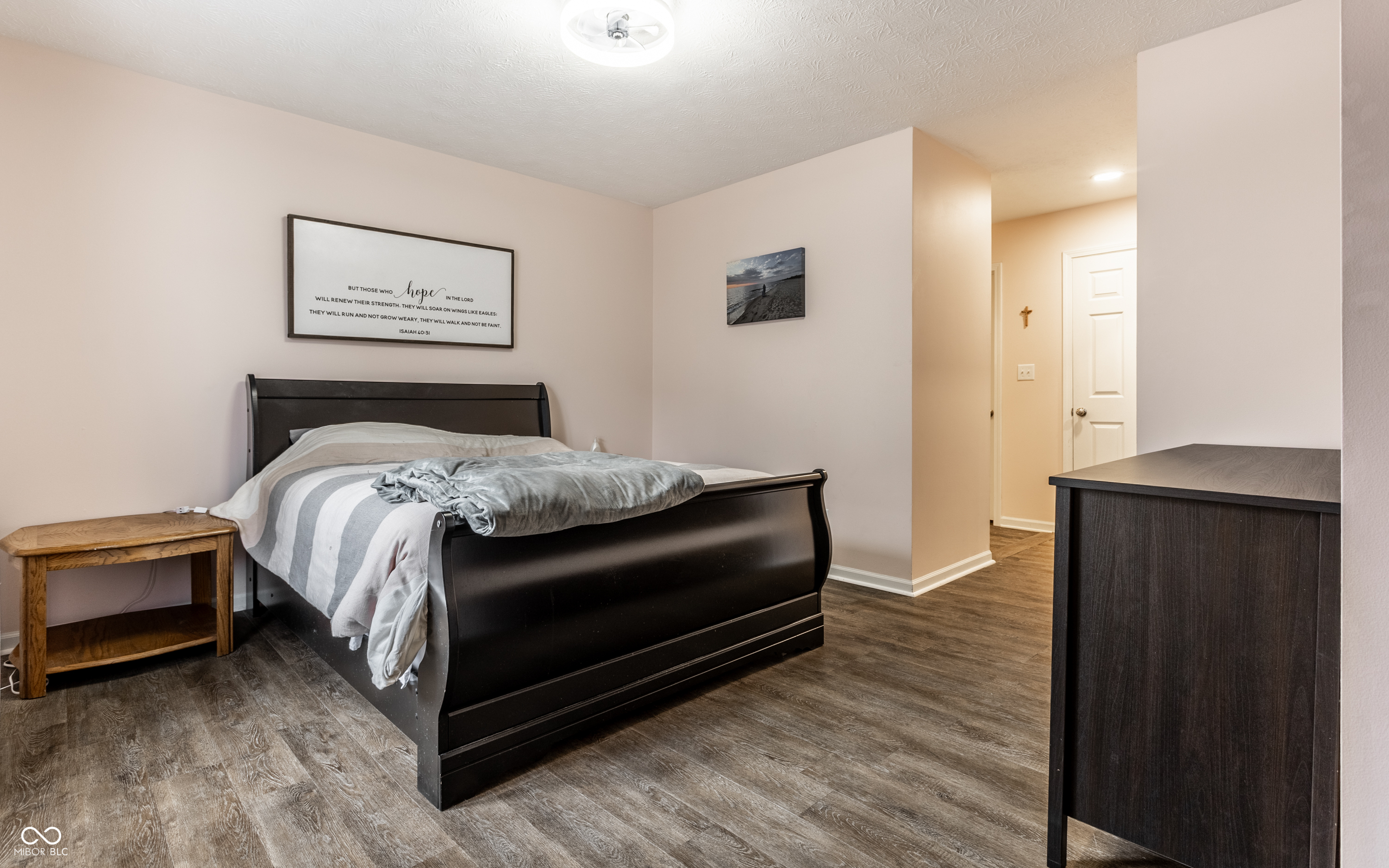 9449 Maple Way Indianapolis, IN 46268 - Photo 9 of 14