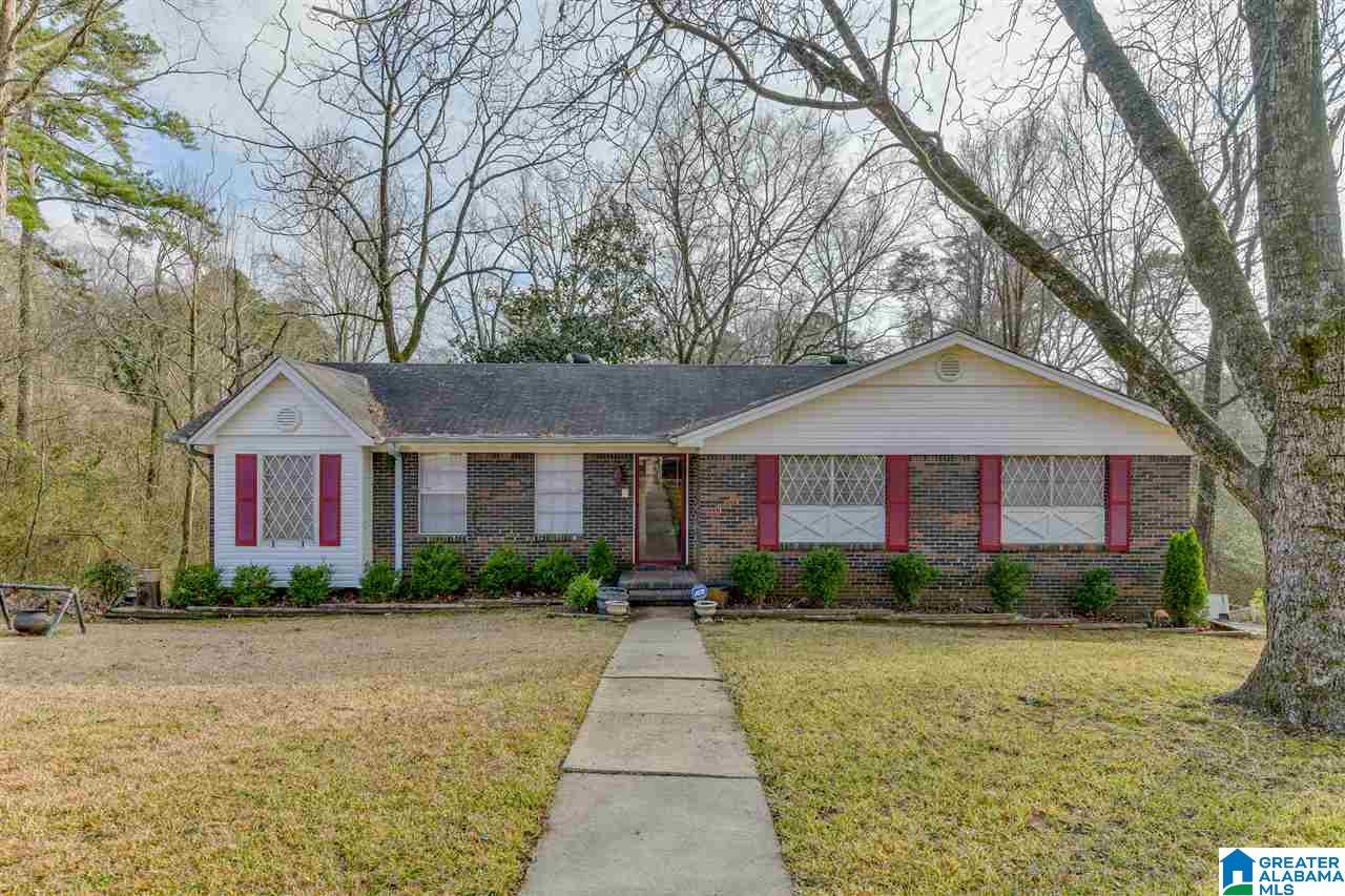 205 8th Place Pleasant Grove, AL 35127 - Photo 1 of 34