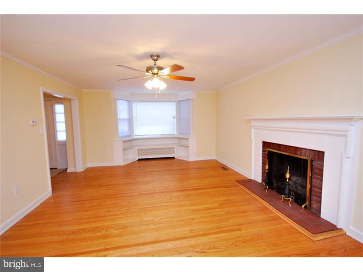 6024 Avonhoe Road Philadelphia, PA 19138 - Photo 4 of 18 Gallery Image 4