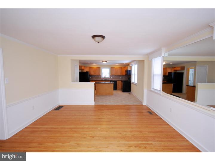 6024 Avonhoe Road Philadelphia, PA 19138 - Photo 8 of 18 Gallery Image 8