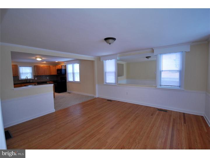 6024 Avonhoe Road Philadelphia, PA 19138 - Photo 9 of 18 Gallery Image 9