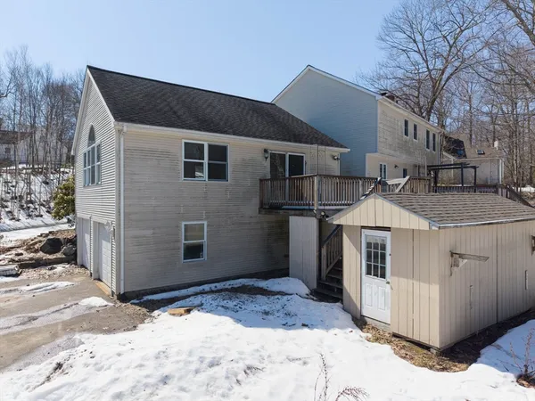 $499,900 | 29 Chestnut Drive, Belchertown, MA 01007