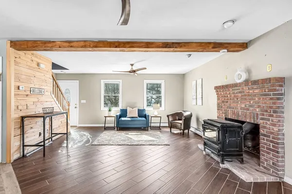 $499,900 | 29 Chestnut Drive, Belchertown, MA 01007