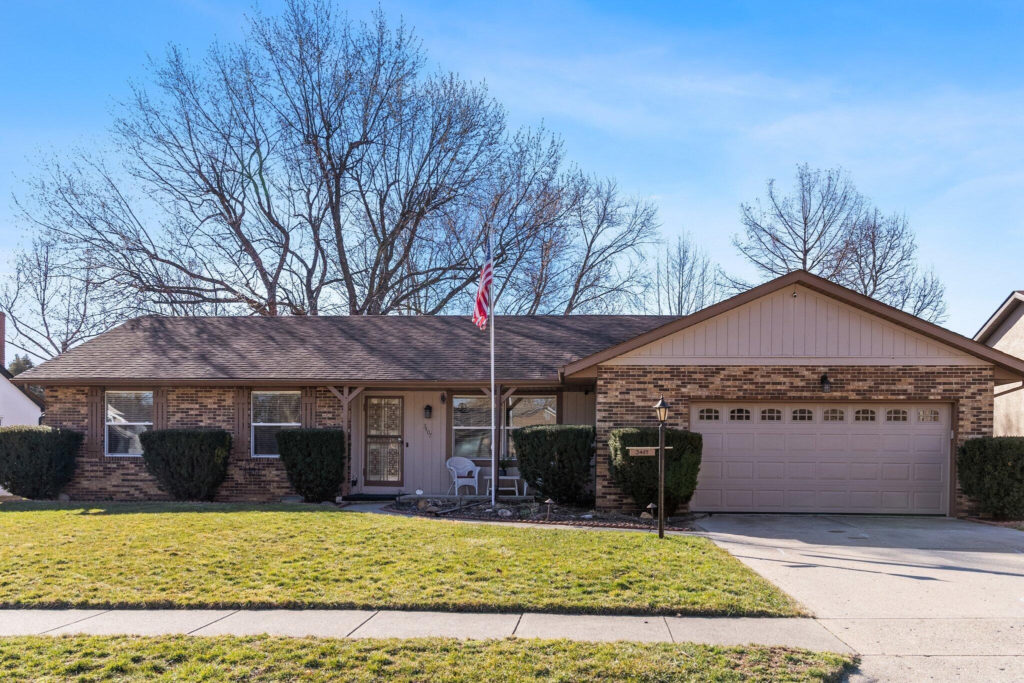 3407 Smiley Road Columbus, OH 43221 - Photo 1 of 40 DSC07575