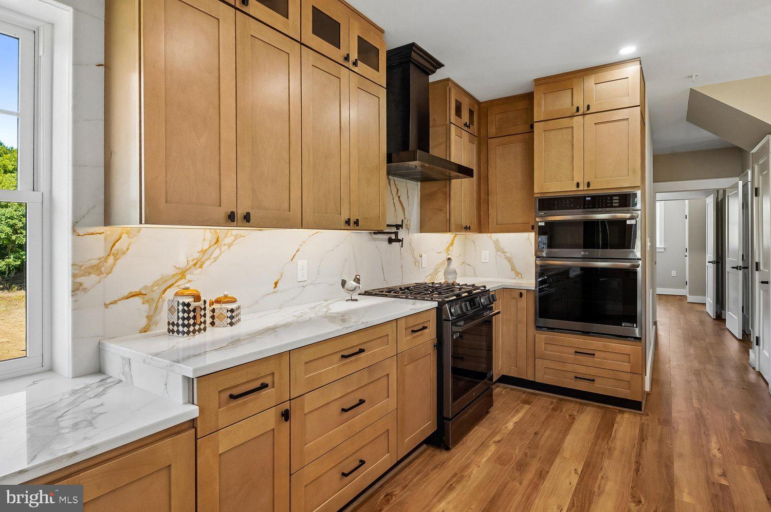 17304 Queen Anne Bridge Road Bowie, MD 20716 - Photo 15 of 73 Kitchen