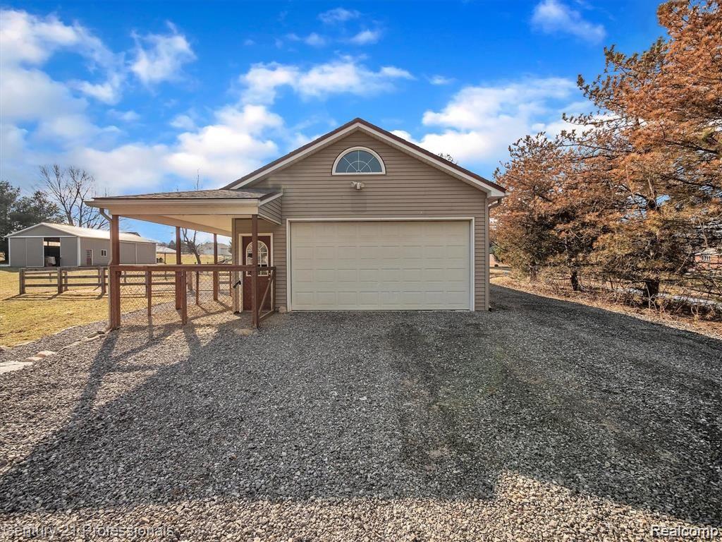 5340 Bishop Road Dryden, MI 48428 - Photo 58 of 82 64-5340-Bishop-Rd-WindowStill-Real-Estate-Photography-62.jpg