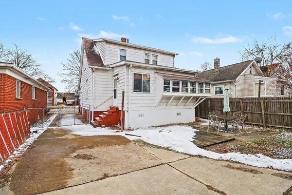 $100,000 | 1562 Lafayette Boulevard, Lincoln Park, MI 48146
