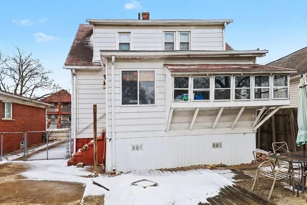 $100,000 | 1562 Lafayette Boulevard, Lincoln Park, MI 48146