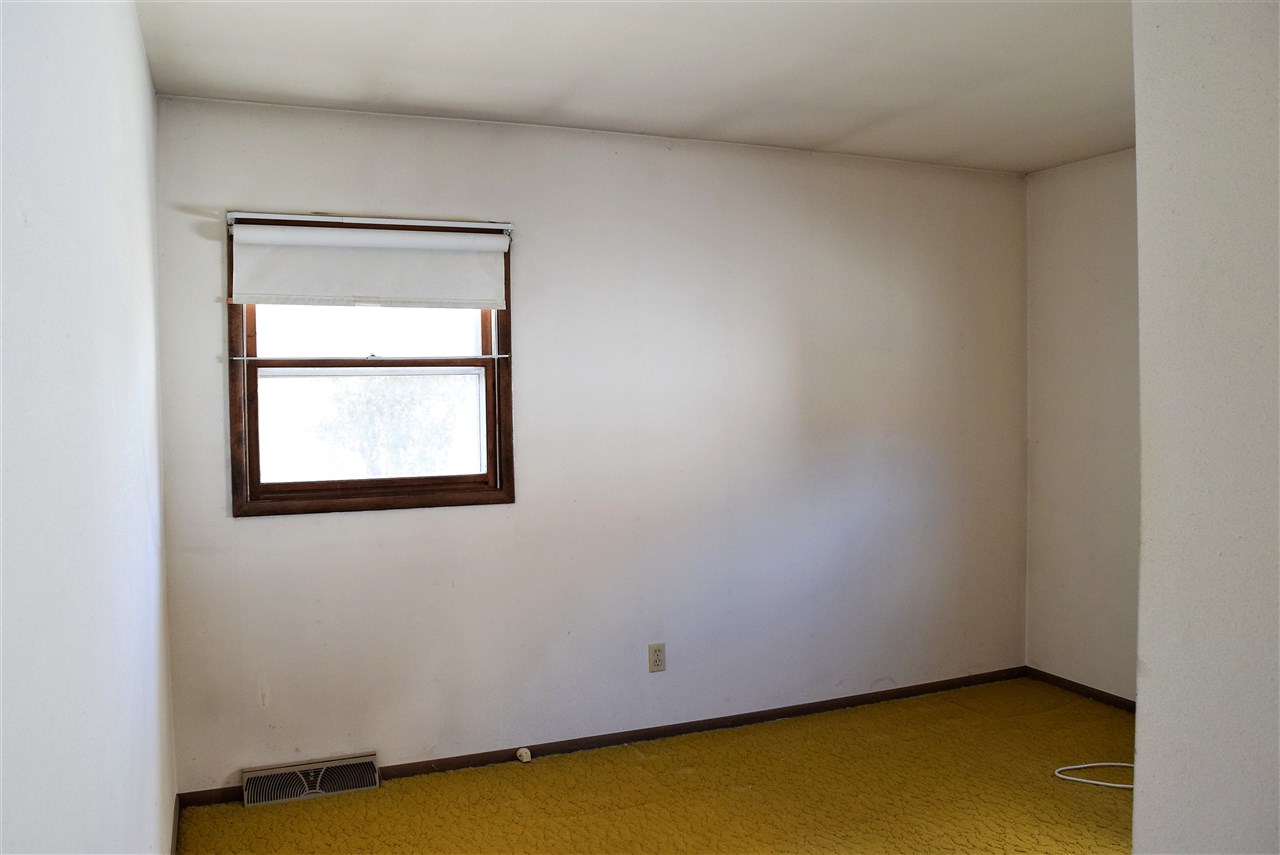 2301 Forest View Road Rockford, IL 61108 - Photo 10 of 12 Gallery Image 10