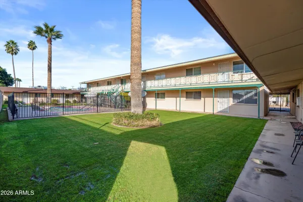 $109,000 | 1908 West Berridge Lane, Unit 11, Phoenix, AZ 85015