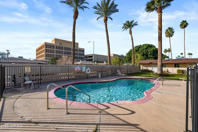 $119,000 | 1908 West Berridge Lane, Unit 11, Phoenix, AZ 85015
