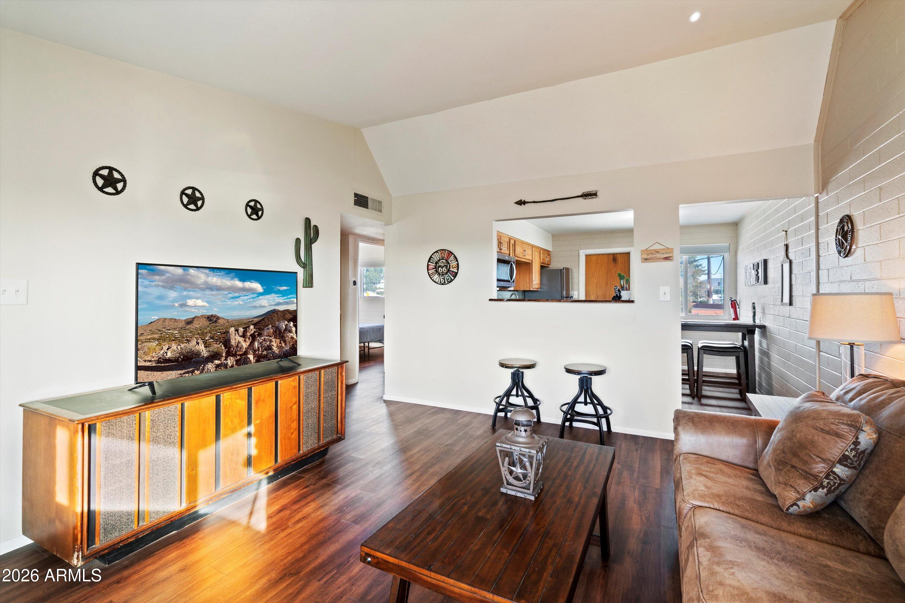 1908 West Berridge Lane, Unit 11 Phoenix, AZ 85015 - Photo 9 of 23 06-Living Room