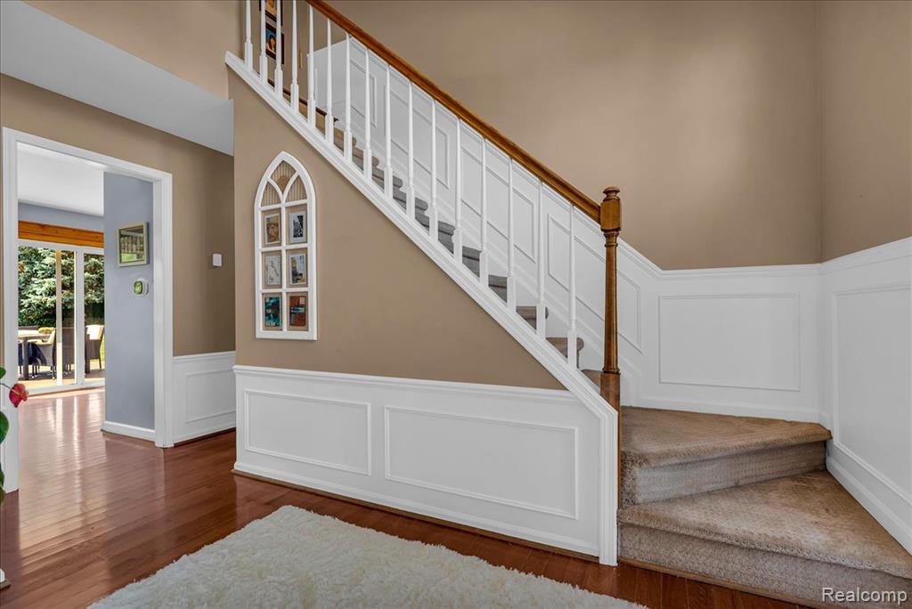1212 Harvard Drive Rochester, MI 48307 - Photo 8 of 55
