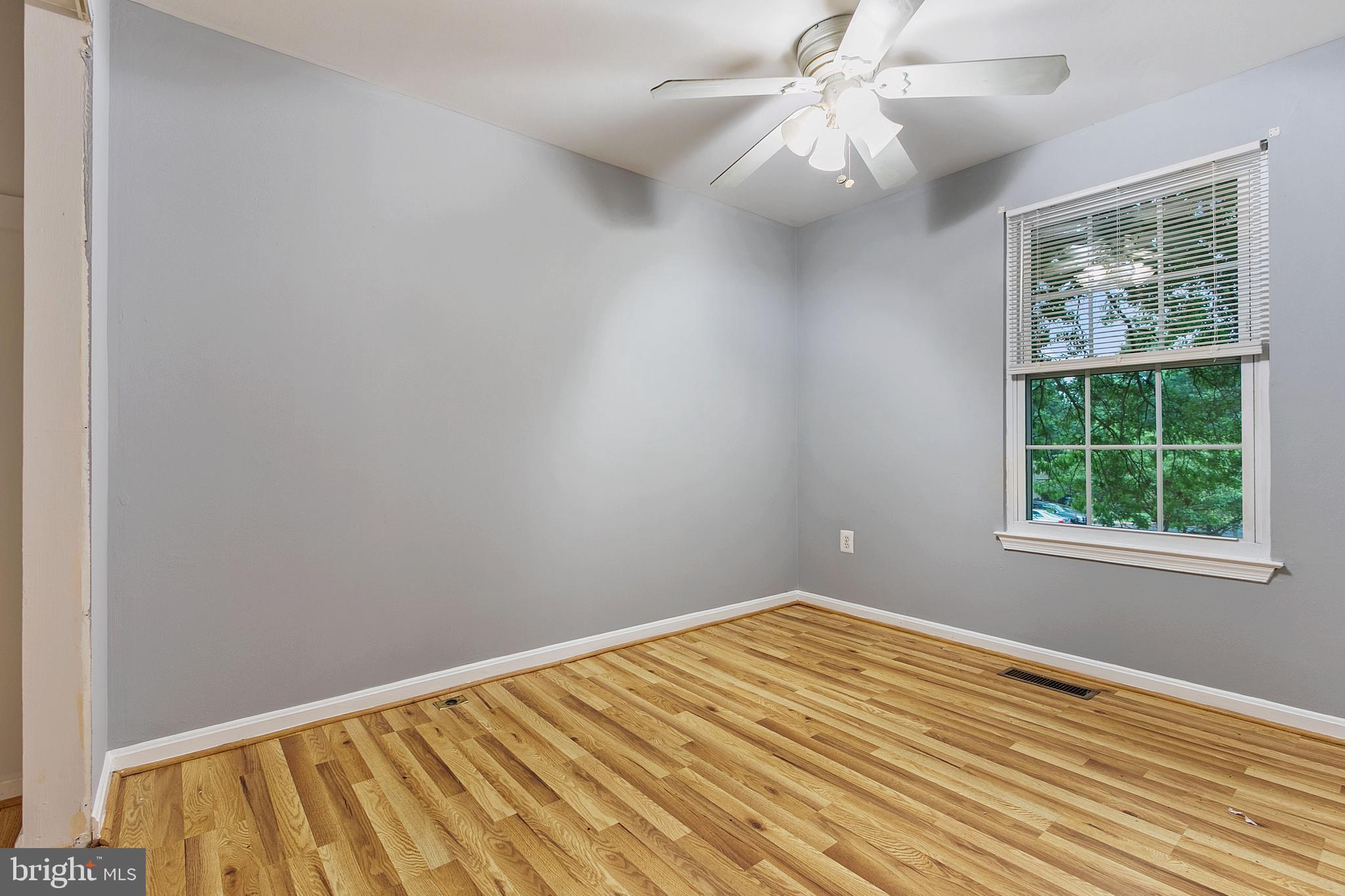 4 Habersham Court Silver Spring, MD 20906 - Photo 15 of 21 2nd bedroom upstairs