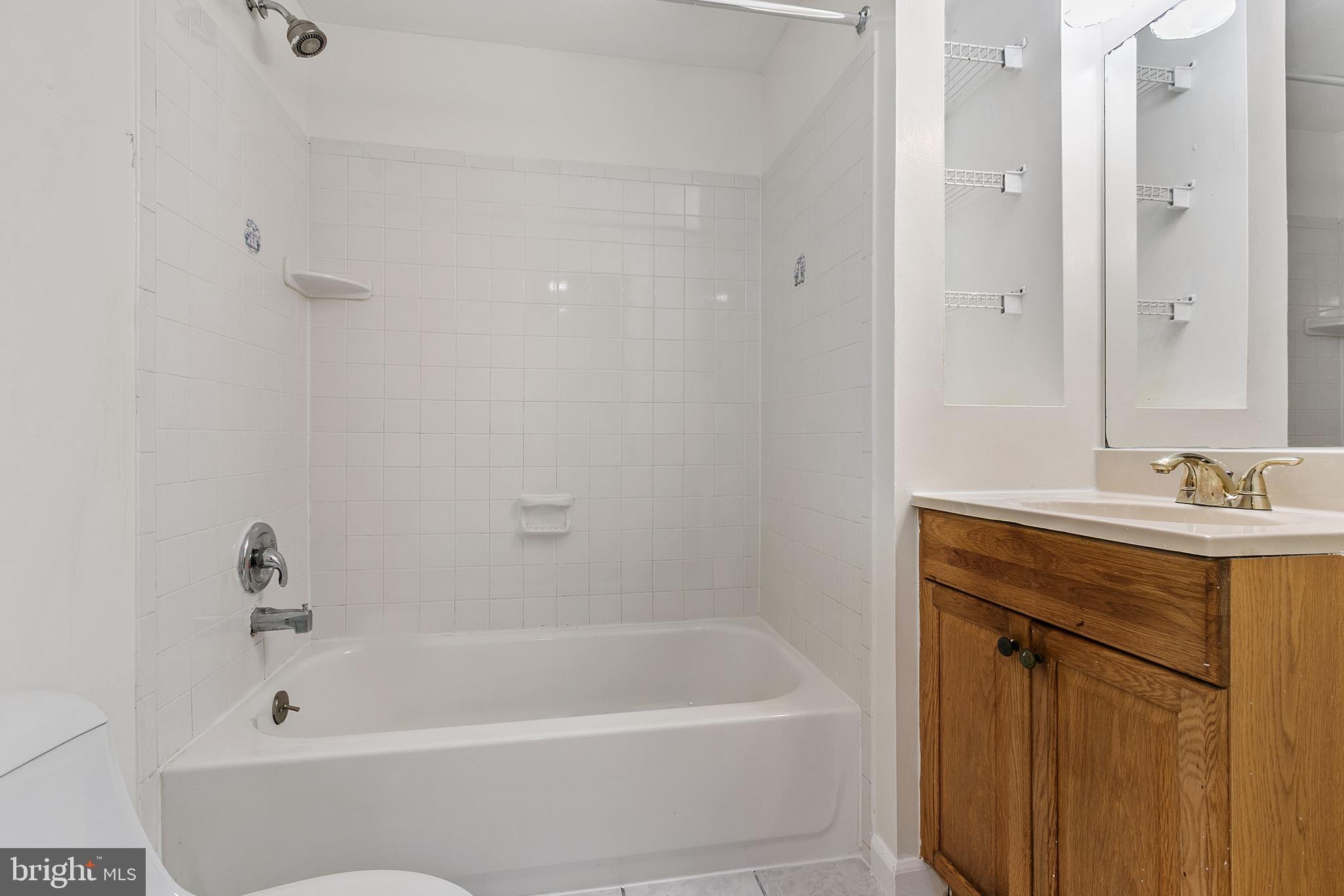 4 Habersham Court Silver Spring, MD 20906 - Photo 18 of 21 Full bathroom in basement