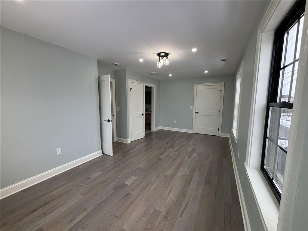 38 Ashburne Street Pawtucket, RI 02861 - Photo 16 of 23