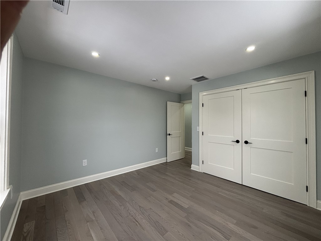 38 Ashburne Street Pawtucket, RI 02861 - Photo 9 of 23