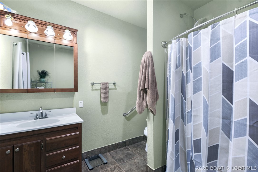 401 Valley Spring Road Camdenton, MO 65020 - Photo 17 of 25