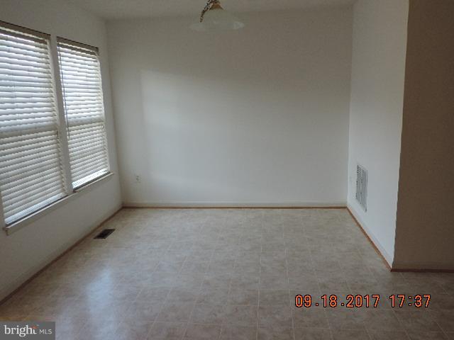 112 Oliver Heights Road Owings Mills, MD 21117 - Photo 5 of 13 Dining Room
